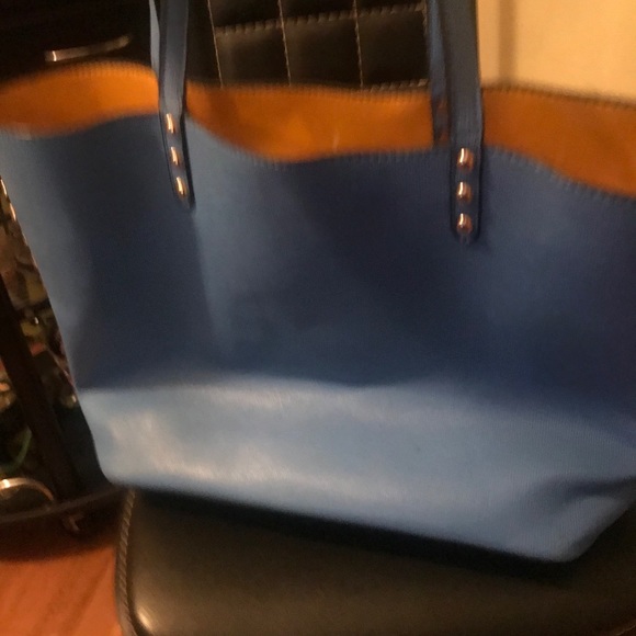 Usd - Picture 2 of 3